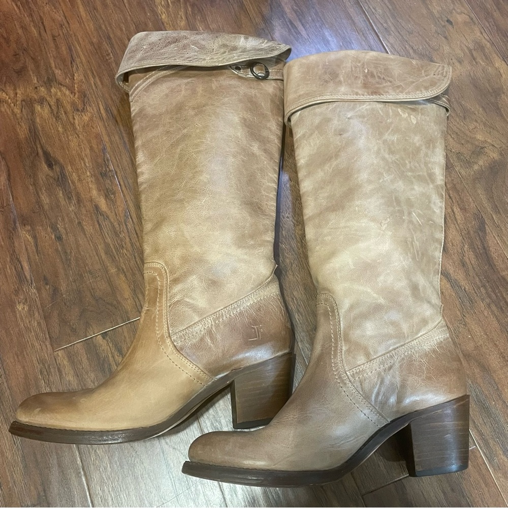Frye Boots Jane Tall Cuff Tan 9 B 77594 riding boot